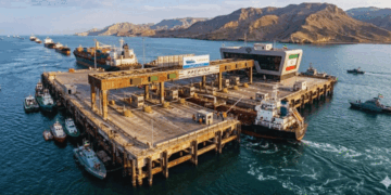 হরমুজ প্রণালিতে মার্কিন অবরোধ ভারতের সমস্যা আরও বাড়াবে?