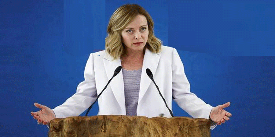 পোপকে নিয়ে ট্রাম্পের ‘অশালীন’ মন্তব্য, ক্ষেপলেন মেলোনি