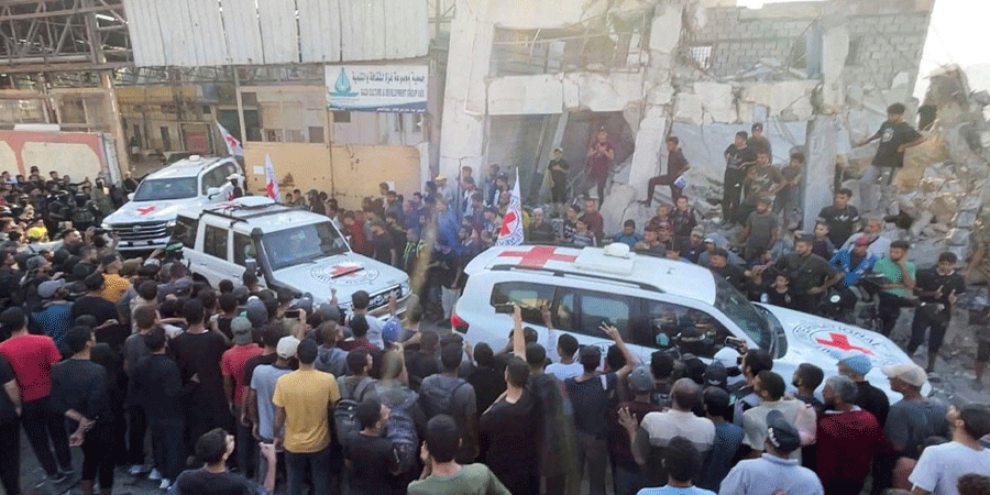 ৭ ইসরায়েলি জিম্মিকে মুক্তি দিল হামাস