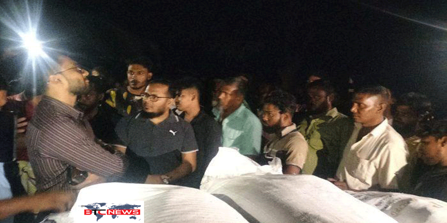 চারঘাটে গভীর রাতে সার পাচারকালে জনতার হাতে আটক, ডিলারের জরিমানা