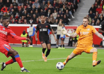 লেভারকুসেনের জালে গুনে গুণে সাত গোল পিএসজির