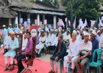 বাগমারায় পৃথক বিএনপি ও জামায়াতের প্রচার মিছিল সমাবেশের রুপ নিয়েছে