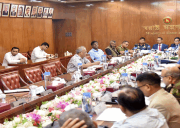 খুব তাড়াতাড়ি বিমানবন্দরের ই-গেট খুলে দেব : স্বরাষ্ট্র উপদেষ্টা