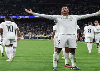 বিশ্বের সবচেয়ে ‘পরিপূর্ণ ফুটবলারদের একজন’ বেলিংহ্যাম