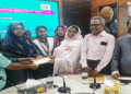 আদমদীঘিতে ২৪ রঙ্গে গ্রাফিতি ও চিত্রাংকণ বিয়জীদের মাঝে চেক বিতরন