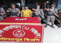বেনাপোলে গোলাঘর থেকে পিস্তল সহ আটক-১