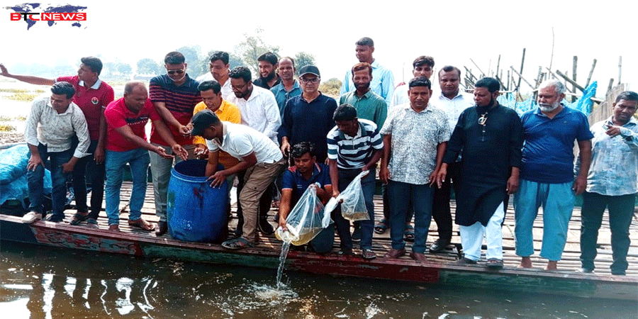 আদমদীঘিতে যুবদলের প্রতিষ্ঠাবার্ষিকী উপলক্ষে পোনামাছ অবমুক্ত ও বৃক্ষরোপন
