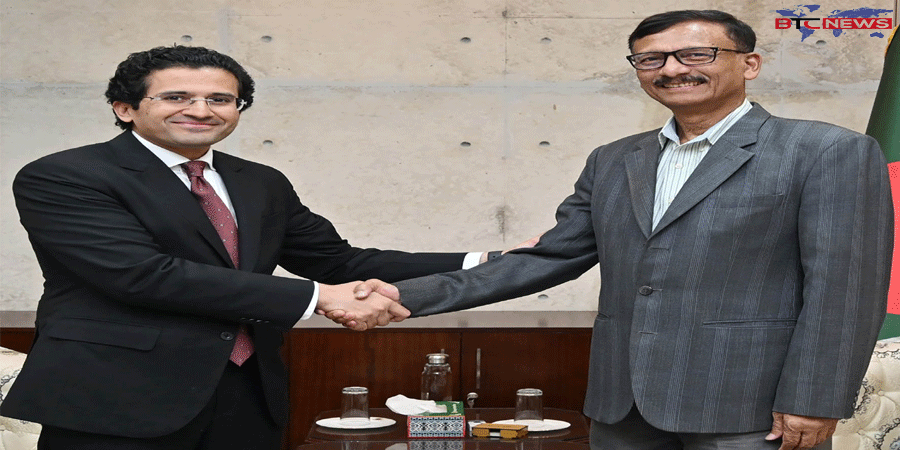 পররাষ্ট্র উপদেষ্টার সঙ্গে পাকিস্তানের পেট্রোলিয়াম মন্ত্রীর বৈঠক