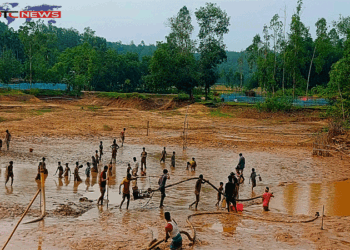 কালের বিবর্তনে দিন দিন হারিয়ে যাচ্ছে গ্রাম-বাংলার মাছ ধরার ঐতিহ্য