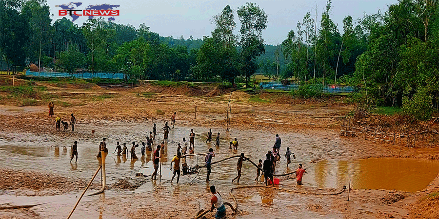 কালের বিবর্তনে দিন দিন হারিয়ে যাচ্ছে গ্রাম-বাংলার মাছ ধরার ঐতিহ্য