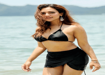 সুখবর দিলেন নুসরাত ফারিয়া