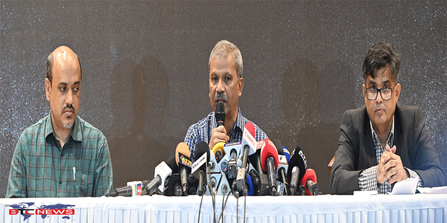 দ্রুতই গণভোটের সিদ্ধান্ত দেবেন প্রধান উপদেষ্টা : আইন উপদেষ্টা