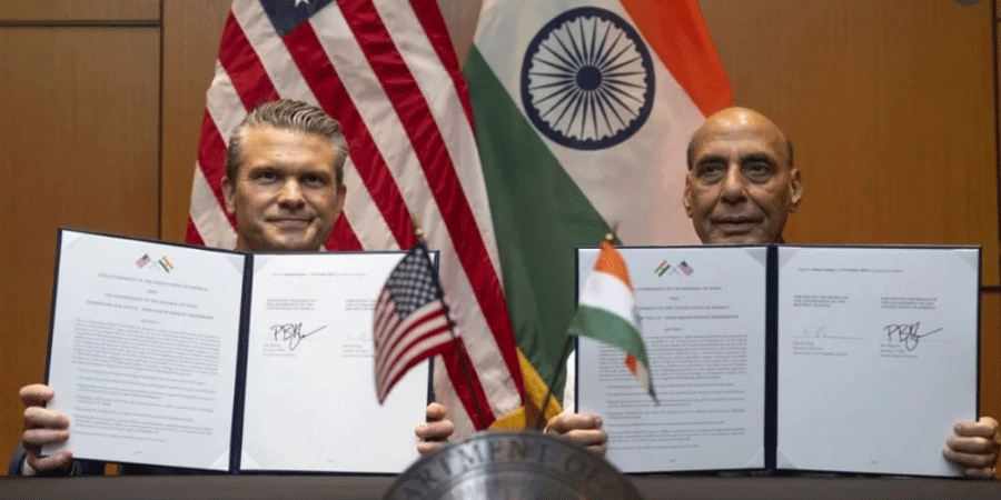 যুক্তরাষ্ট্র ও ভারতের মধ্যে ১০ বছর মেয়াদী প্রতিরক্ষা চুক্তি স্বাক্ষর