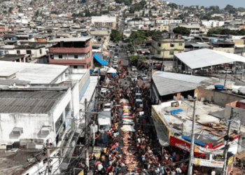 রিও ডি জেনিরোতে মাদকবিরোধী অভিযানে নিহতের সংখ্যা বেড়ে ১৩২