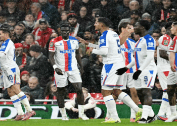 অ্যানফিল্ডেই লিভারপুলকে বিধ্বস্ত করল ক্রিস্টাল প্যালেস