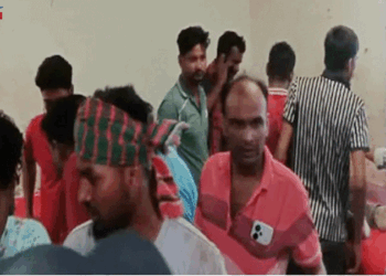 রাজশাহীর বাঘায় চরের জমি দখল নিয়ে গোলাগুলি: নিহত ২, আহত ২; ‘কাকন বাহিনীর’ বিরুদ্ধে অভিযোগ