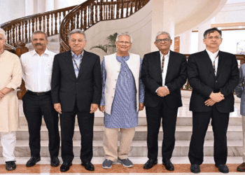 প্রধান উপদেষ্টার সঙ্গে বিএনপি’র বৈঠক, নির্বাচন প্রস্তুতি নিয়ে আলোচনা