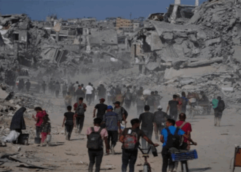 ঘরে ফিরে গাজাবাসী দেখছেন চারদিকে শুধুই ধ্বংসস্তূপ