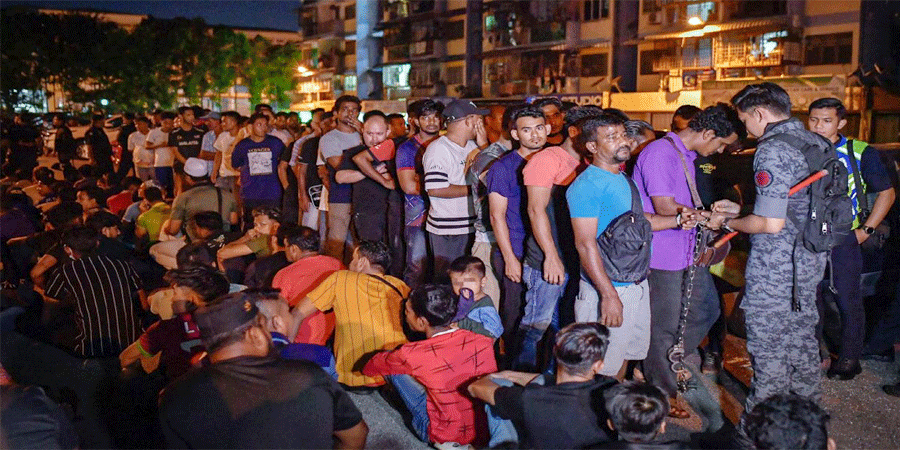 মালয়েশিয়ায় ১০ মাসে ৪৩ হাজারের বেশি অবৈধ অভিবাসী আটক
