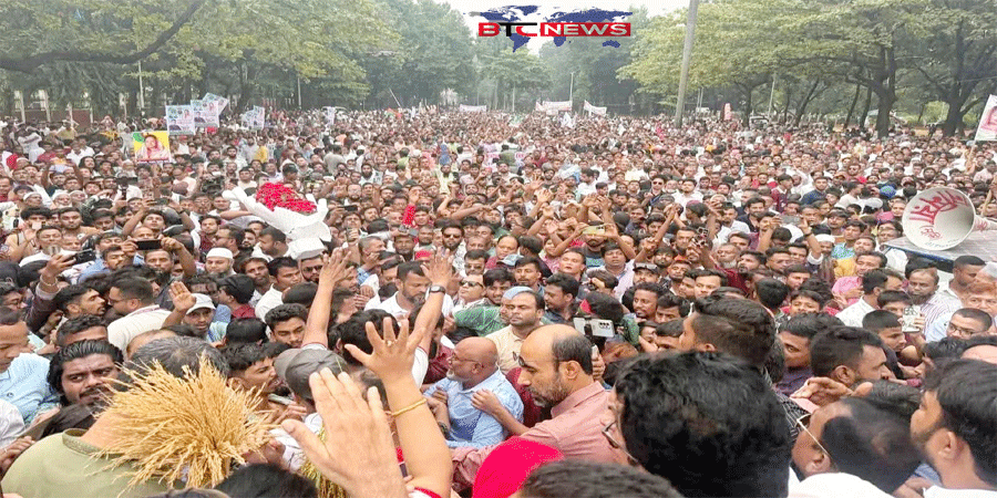 বিশাল মোটরসাইকেল শোভাযাত্রায় সিরাজগঞ্জ-৫ আলীমের আগমন