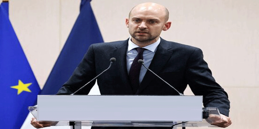 ড্রোন তৈরিতে ইউক্রেনকে সহযোগিতা করবে ফ্রান্স : পররাষ্ট্রমন্ত্রী ব্যারোট