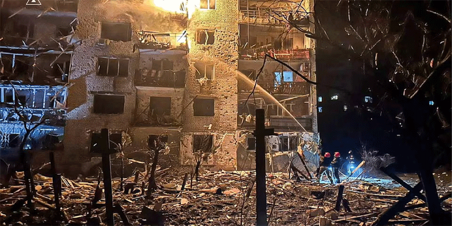 ইউক্রেনে রাশিয়ার ব্যাপক ক্ষেপণাস্ত্র হামলা, নিহত-৩