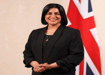 শাবানা মাহমুদ কি হতে চলেছেন ব্রিটেনের প্রথম মুসলিম প্রধানমন্ত্রী?