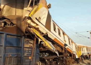 ভারতের ছত্তিশগড়ে যাত্রীবাহী ও মালবাহী ট্রেনের সংঘর্ষ, নিহত-৪