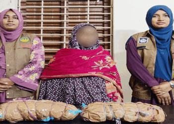 রাজশাহী মহানগরীতে ডিবি পুলিশের অভিযানে গাজাসহ নারী গ্রেপ্তার