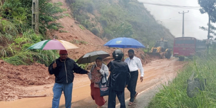 শ্রীলঙ্কায় ভারী বৃষ্টিপাতের ফলে ভূমিধস ও বন্যা, ৪০ জনের মৃত্যু