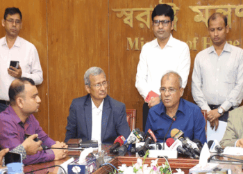 নির্বাচনের আগে আইনশৃঙ্খলা পরিস্থিতি অবনতির সম্ভাবনা নেই : স্বরাষ্ট্র উপদেষ্টা