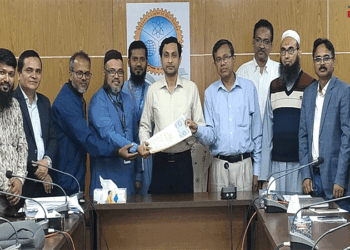 রুয়েট ক্যাম্পাসে সম্প্রসারণ হচ্ছে মোবাইল নেটওয়ার্ক