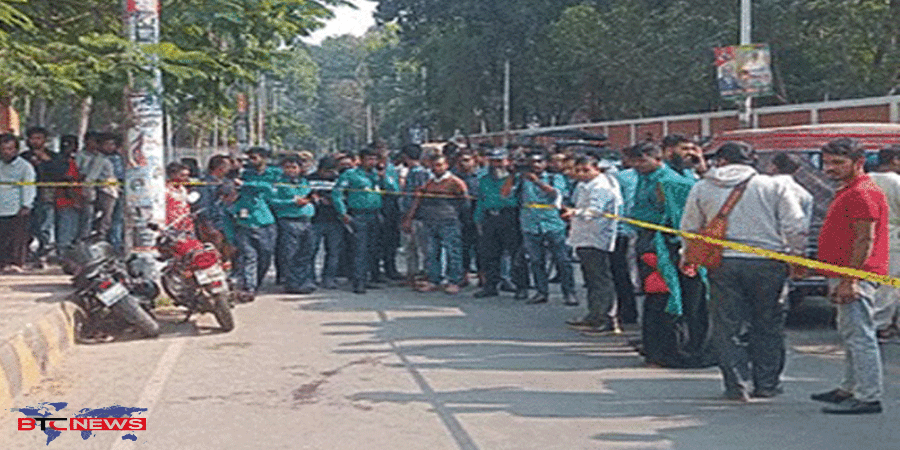 খুলনায় প্রকাশ্য দিবালোকে আদালত চত্বরে দু’জনকে গুলি করে হত্যা