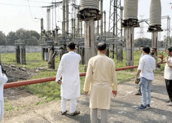 নরসিংদীতে ভূমিকম্পে অর্ধশতাধিক আহত, ঘোড়াশাল তাপবিদ্যুৎ কেন্দ্রে আগুন