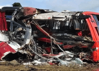 শায়েস্তাগঞ্জে দুই বাসের সংঘর্ষে নিহত-৩, আহত-২০