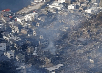 জাপানে ৫০ বছরের মধ্যে সবচেয়ে ভয়াবহ অগ্নিকাণ্ড, ১৭০টিরও বেশি ভবন ধ্বংস