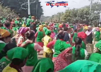 কুমিল্লায় ইপিজেডে ভূমিকম্পের সময় আতঙ্কিত হয়ে প্যানিক অ্যাটাকে অজ্ঞান ৮০ নারী