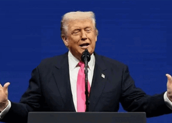 ভারত-পাকিস্তানকে ৩৫০ শতাংশ শুল্ক আরোপের হুমকি দিয়েছিলেন ট্রাম্প