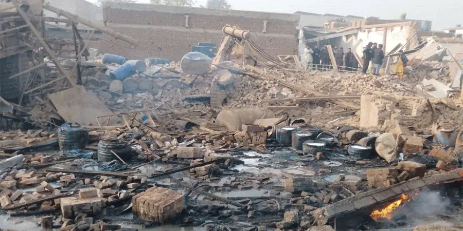 পাকিস্তানে বয়লার বিস্ফোরণের নিহত-১৫