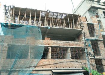 রাসিক ও আরডিএ’র জমি দখলে বহুতল ভবন নির্মাণের অভিযোগ