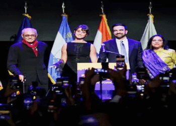 মামদানির বিজয় ভাষণ শেষে মঞ্চে বাজল ‘ধুম মাচালে’