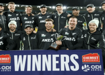 ইংল্যান্ডকে হোয়াইটওয়াশ করল নিউজিল্যান্ড