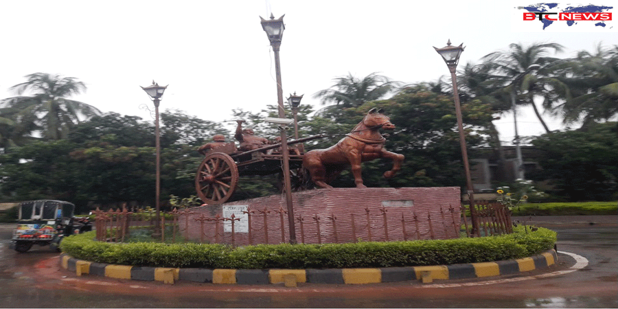 রাজশাহীর ঐতিহ্যবাহী ঘোড়া চত্বরের ভাস্কর্য এখন শুধুই স্মৃতি