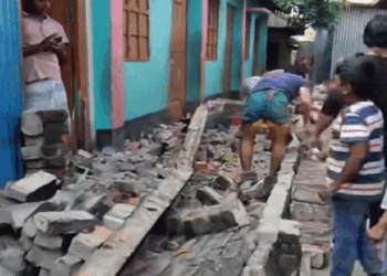 রূপগঞ্জে ভূমিকম্পে দেয়াল ধসে নবজাতকের মৃত্যু, আহত দুই