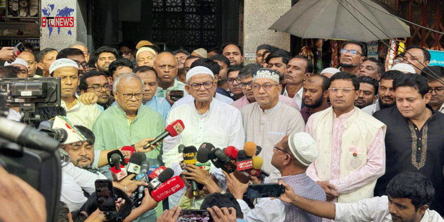 খালেদা জিয়ার শারীরিক অবস্থা অত্যন্ত সংকটময় : মির্জা ফখরুল