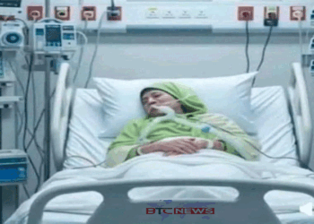 খালেদা জিয়াকে সিঙ্গাপুর বা ইউরোপে নেওয়ার প্রস্তুতি চলছে, এয়ার অ্যাম্বুলেন্স প্রস্তুত