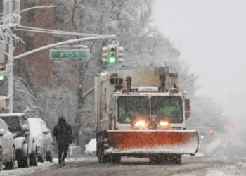 ভারী তুষারপাতের সাক্ষী হতে যাচ্ছে নিউইয়র্ক সিটি