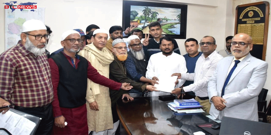 সংসদ নির্বাচন : রাজশাহীতে মনোনয়নপত্র তুললেন বিএনপির মনোনীত প্রার্থী মিনু