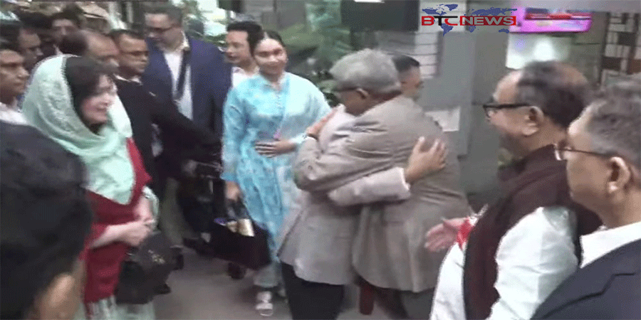 দেশে ফিরে মির্জা ফখরুলের সঙ্গে তারেক রহমানের প্রথম কোলাকুলি