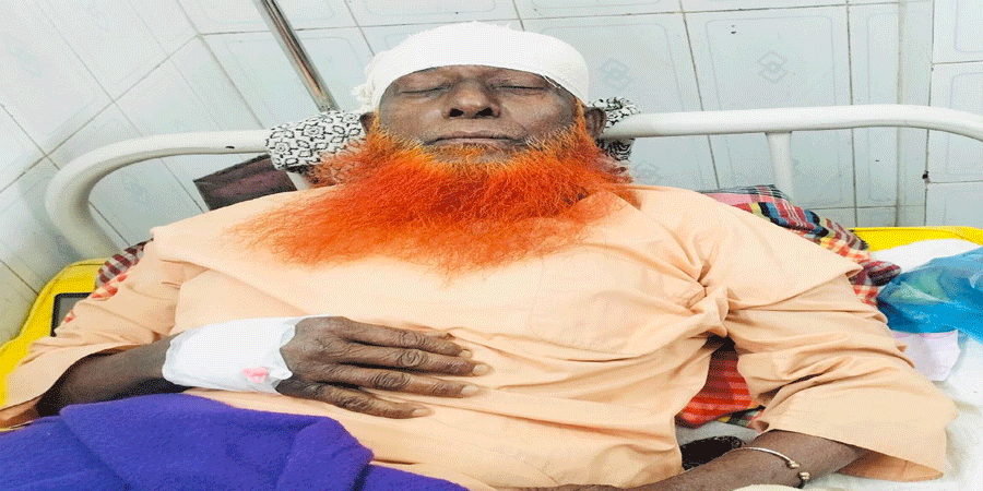 উজিরপুরে বীর মুক্তিযোদ্ধা সহ ৩ জনকে কুপিয়ে জখম